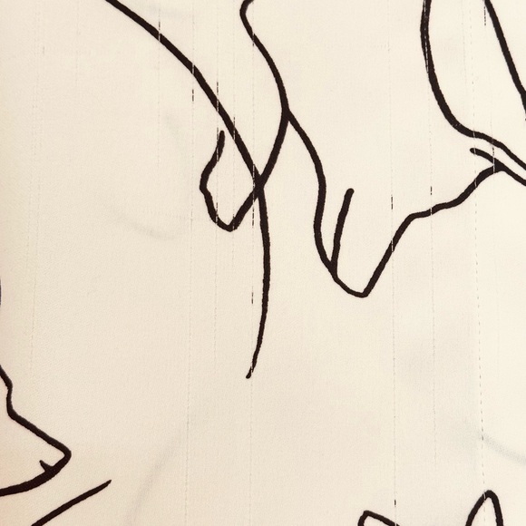 BABATON Blouse Tunic Silky Poly Cream & Black Dog or Fox L/S NWOT Sz M L - Picture 8 of 12